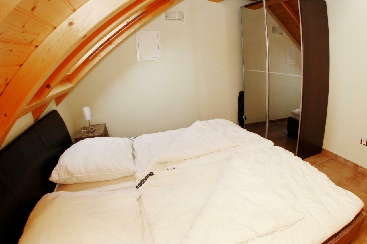 Ferienhaus "Zur Sprotte" In โกลเวอ ภายนอก รูปภาพ